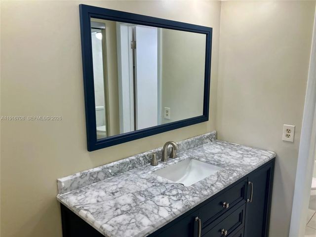 4 of 87 - 4270 Nw 40th Street #103, Lauderdale Lakes, FL
