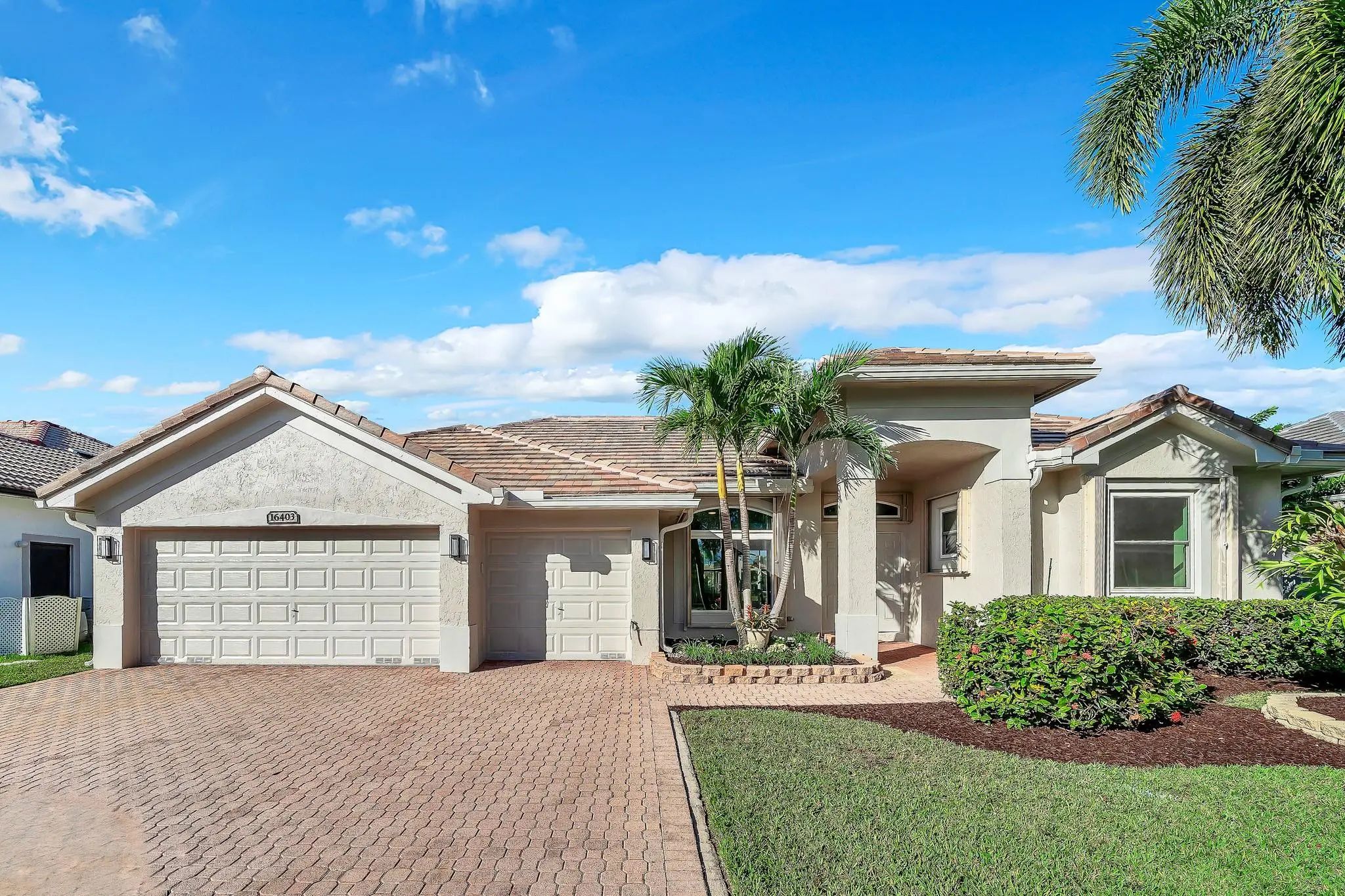 16403 S Segovia Circle, Pembroke Pines