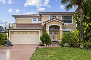 Photo of Listing #R11142217