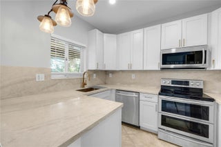 Photo of Listing #F10537819