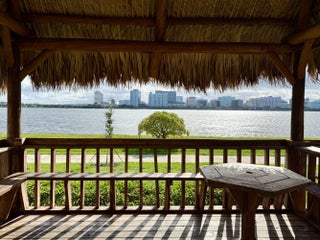 Photo of Listing #R11142282