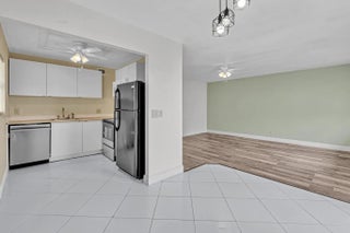 Photo of Listing #R11142301