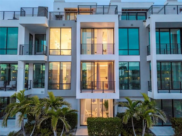 2 of 54 - 4098 Ne 167 Street #9, North Miami Beach, FL