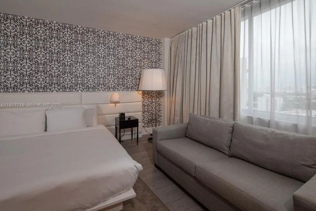 3 of 26 - 1100 West Avenue #1515, Miami Beach, FL