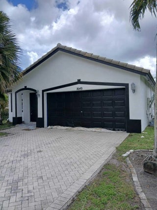 Photo of Listing #F10537912