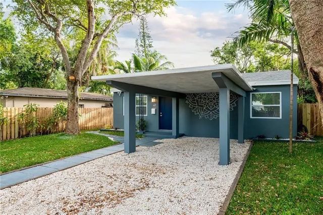 4 of 18 - 628 Sw 14th Terrace, Fort Lauderdale, FL