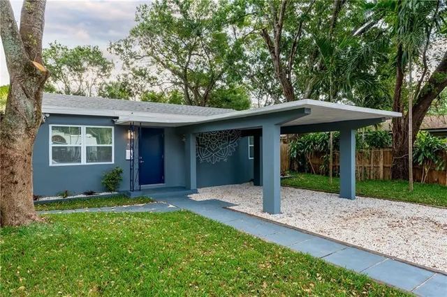 5 of 18 - 628 Sw 14th Terrace, Fort Lauderdale, FL
