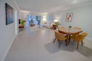 Photo of Listing #F10537914