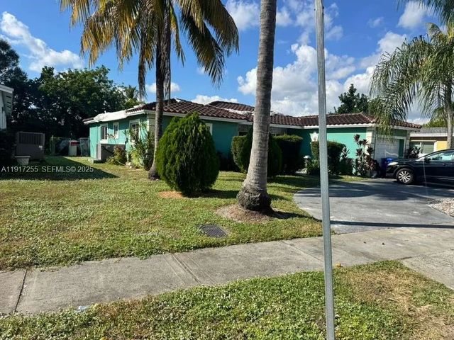 3 of 15 - 820 Sw 49th Terrace, Margate, FL