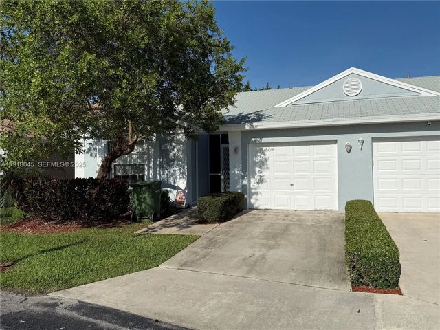 2 of 10 - 737 Se 22nd Drive, Homestead, FL