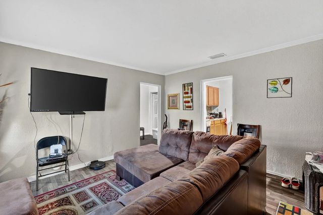 4 of 10 - 1030 Nw 13 Avenue, , FL