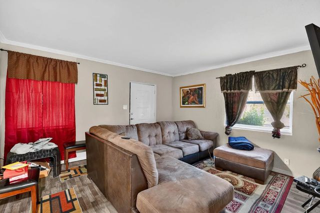 5 of 10 - 1030 Nw 13 Avenue, , FL