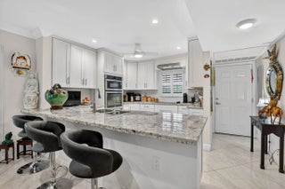 Photo of Listing #F10537262