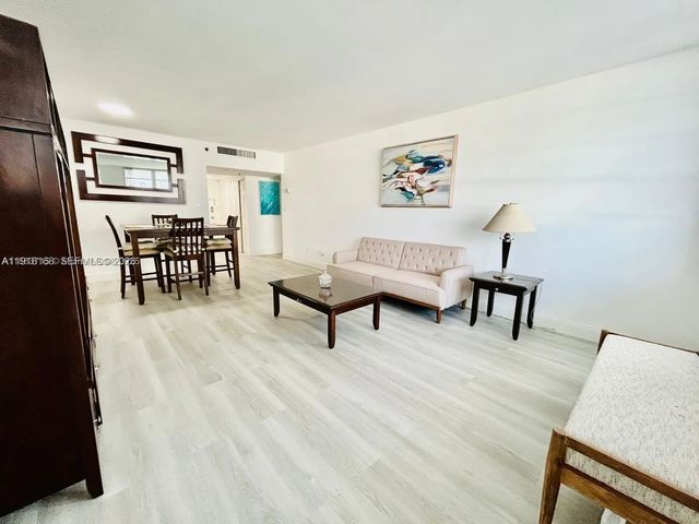 100 Lincoln Road #535, Miami Beach
