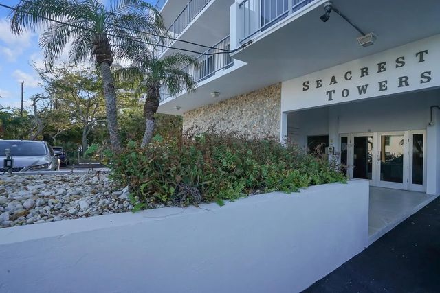 2 of 39 - 1609 N Riverside Drive #304, Pompano Beach, FL