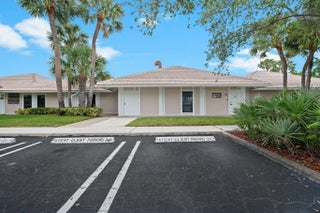 Photo of Listing #F10538077