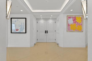 Photo of Listing #R11142692