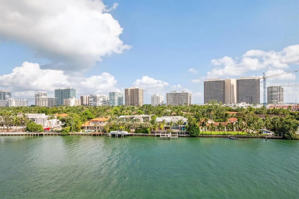 9751 E Bay Harbor Drive #7a, Bay Harbor Islands
