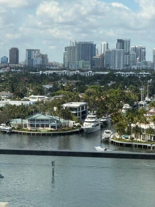 Photo of Listing #F10538103