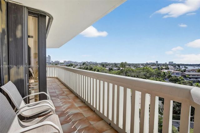 5 of 81 - 1000 Island Boulevard #602, Aventura, FL