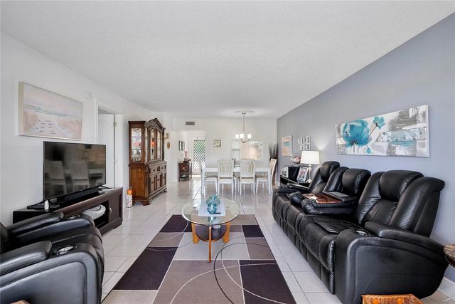 5 of 31 - 7807 Golf Circle Drive #211, Margate, FL