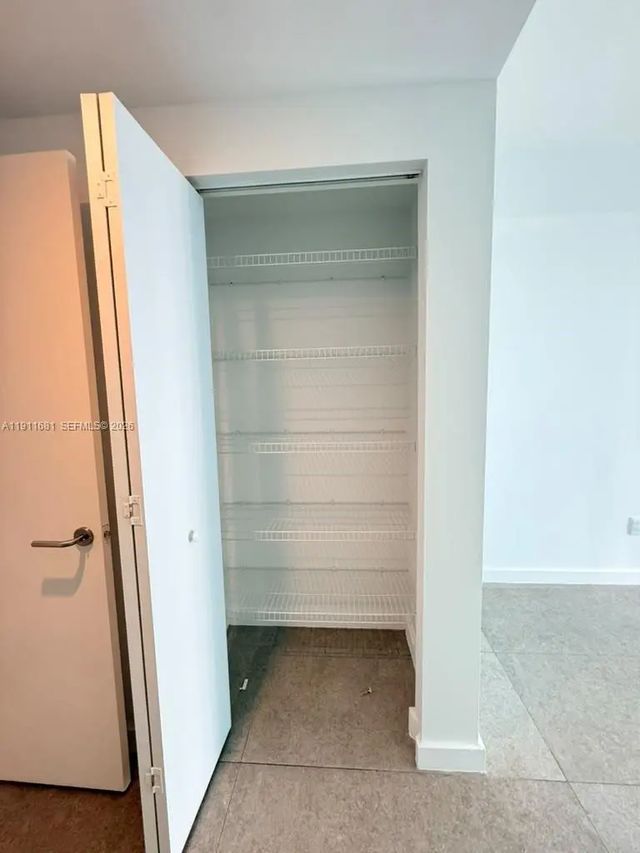 1100 S Miami Avenue #2911, Miami