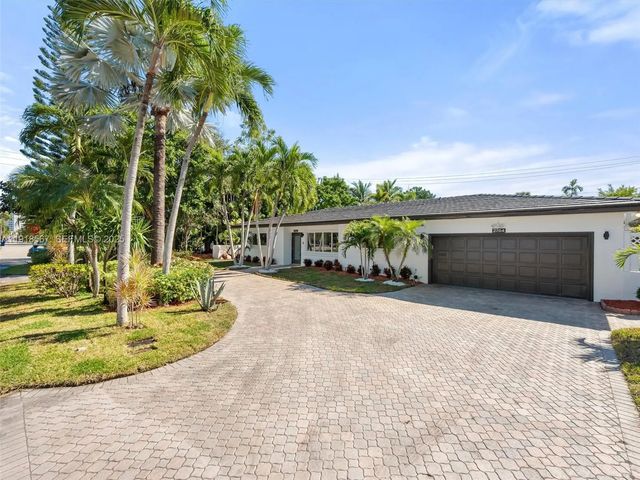 2764 Ne 35th Street, Fort Lauderdale