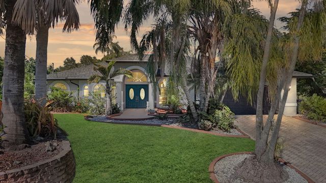 140 Sw Mark Court, Port St. Lucie