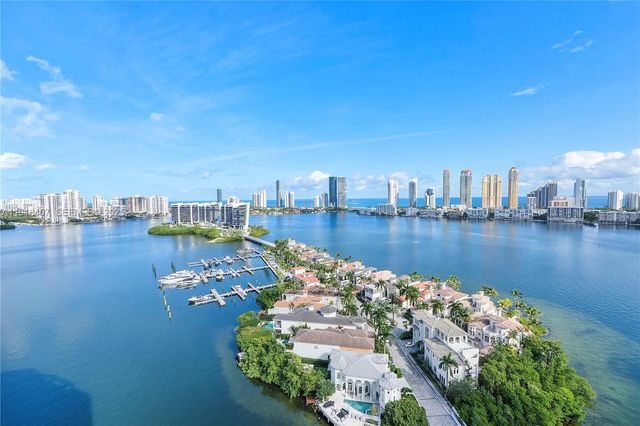 6000 Island Boulevard #2406, Aventura