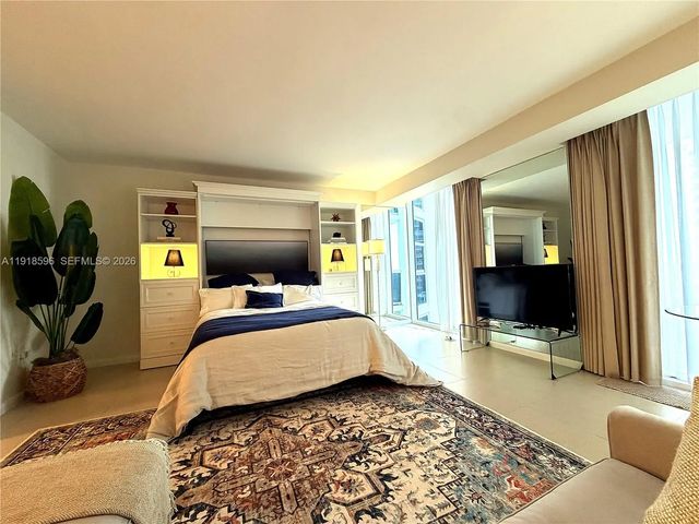 4 of 29 - 10275 Collins Avenue #1101, Bal Harbour, FL