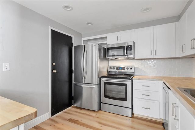 3 of 42 - 6500 Cypress Road #211, Plantation, FL