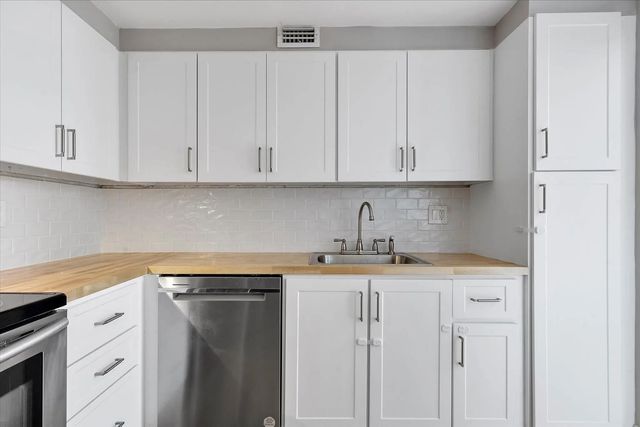 4 of 42 - 6500 Cypress Road #211, Plantation, FL