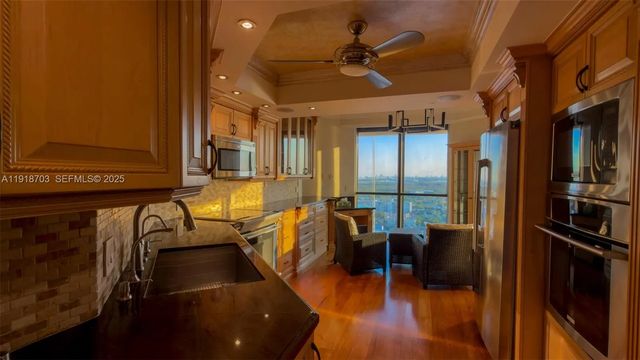 3 of 48 - 2000 Island Boulevard #3004, Aventura, FL