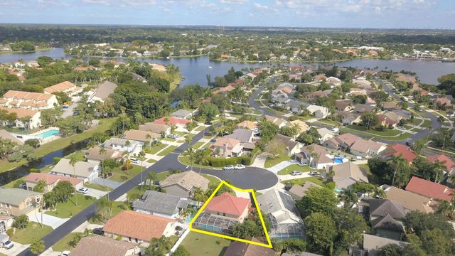 3 of 42 - 1996 Lake Breeze Court, Wellington, FL