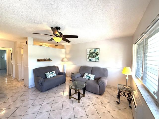 2 of 16 - 900 Sw 10th Terrace, Hallandale Beach, FL