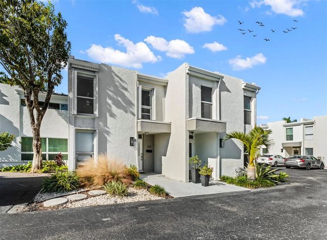 2 of 35 - 653 Cypress Lane #21b, Wilton Manors, FL