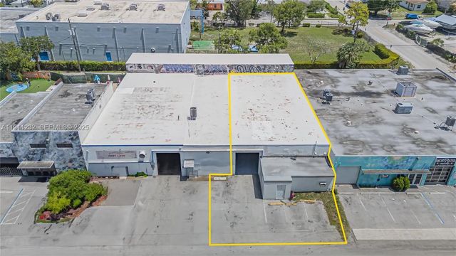 809 Nw 1st Street, Fort Lauderdale