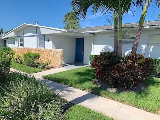 2667 Emory Dr Drive W #h, West Palm Beach