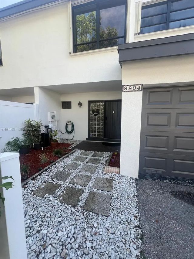 2 of 28 - 9894 Fairway Cove Lane, Plantation, FL