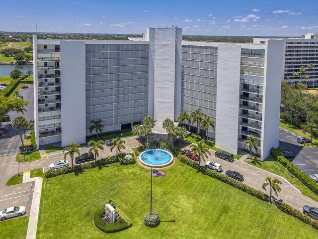 Photo of Listing #R11143090