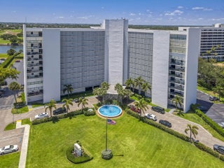 Photo of Listing #R11143090