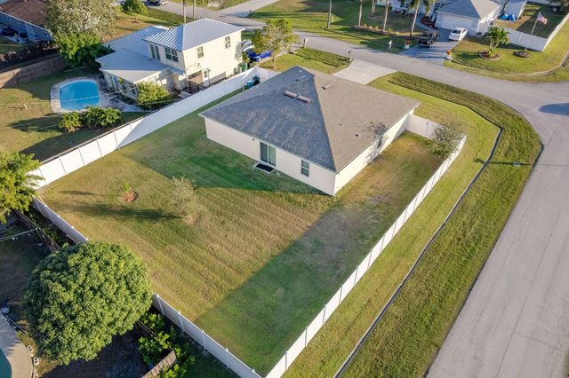2 of 50 - 597 Nw Kilpatrick Avenue, Port St. Lucie, FL