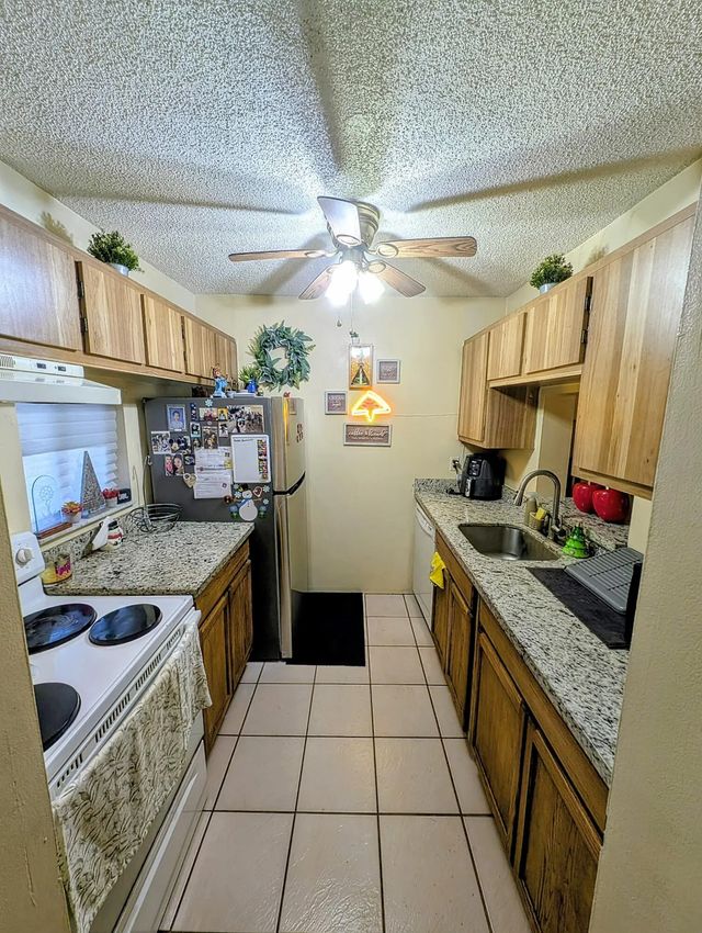 2 of 12 - 7960 Nw 50th Street #104, Lauderhill, FL
