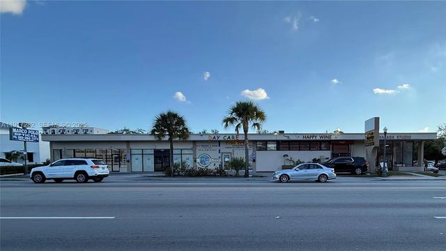 5798 Sw 8th Street, West Miami