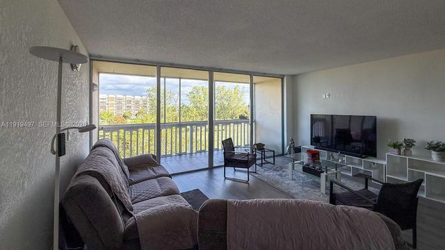 3 of 27 - 7051 Environ Boulevard #436, Lauderhill, FL
