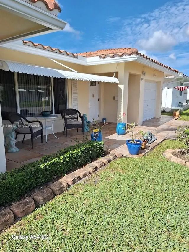 2 of 16 - 5803 Nw 86th Terrace, Tamarac, FL