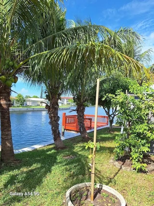 5 of 16 - 5803 Nw 86th Terrace, Tamarac, FL