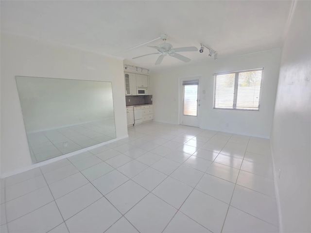 4 of 28 - 2131 Ne 42nd Court #209e, Lighthouse Point, FL