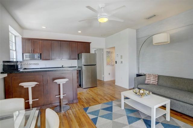 4 of 20 - 1127 Euclid Avenue #206, Miami Beach, FL