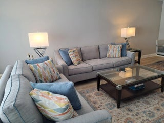 Photo of Listing #R11143403